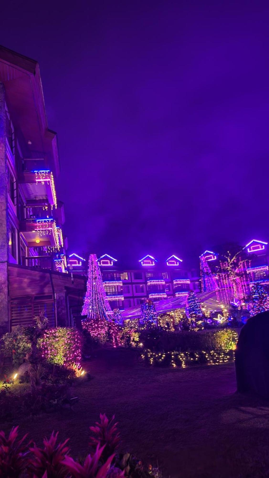 Charming Garden View,Privately Owned Deluxe Room At The Manor By Mist And Pine Baguio City Luaran gambar